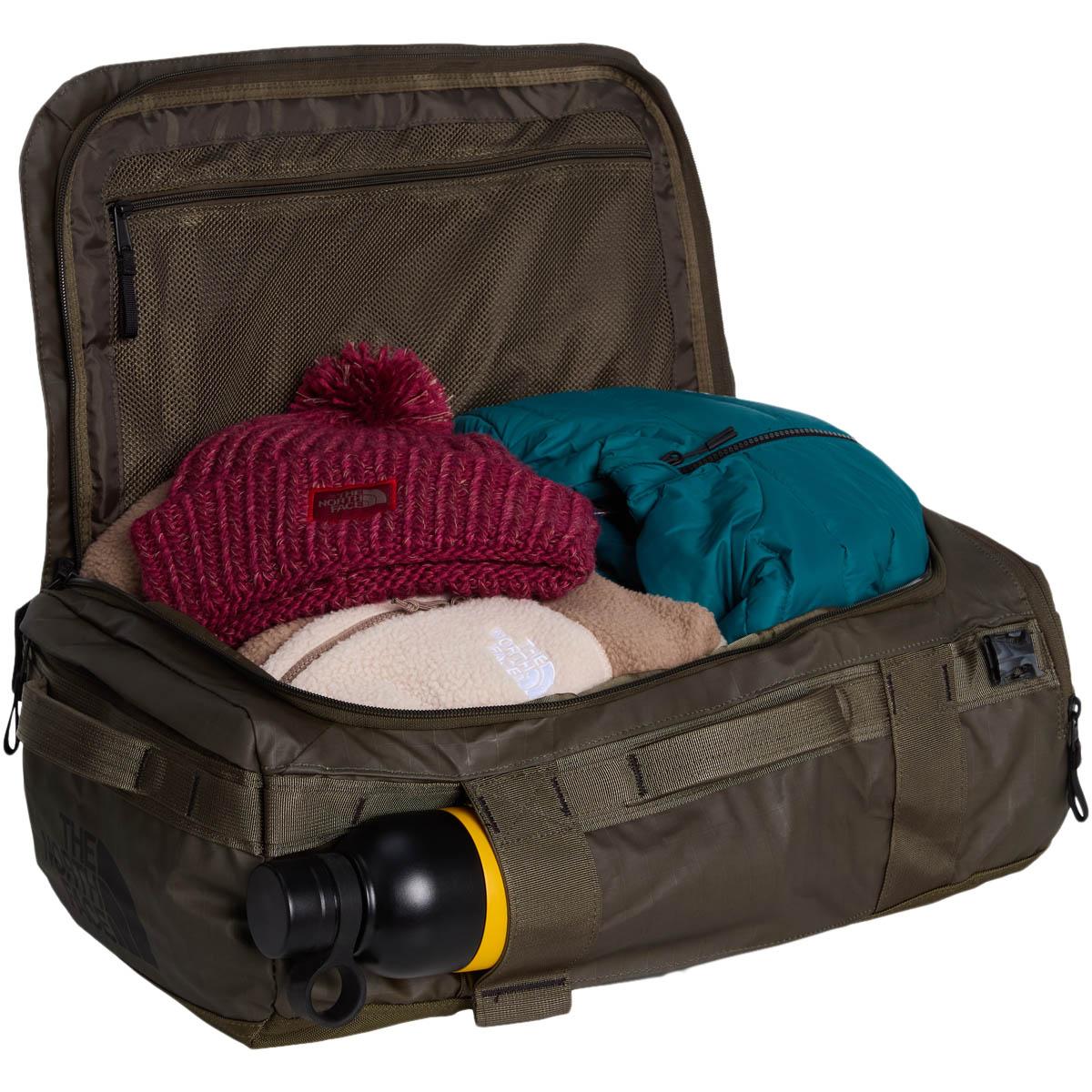 The North Face Base Camp Voyager 32L Duffelbag New Taupe Green-TNF Bla