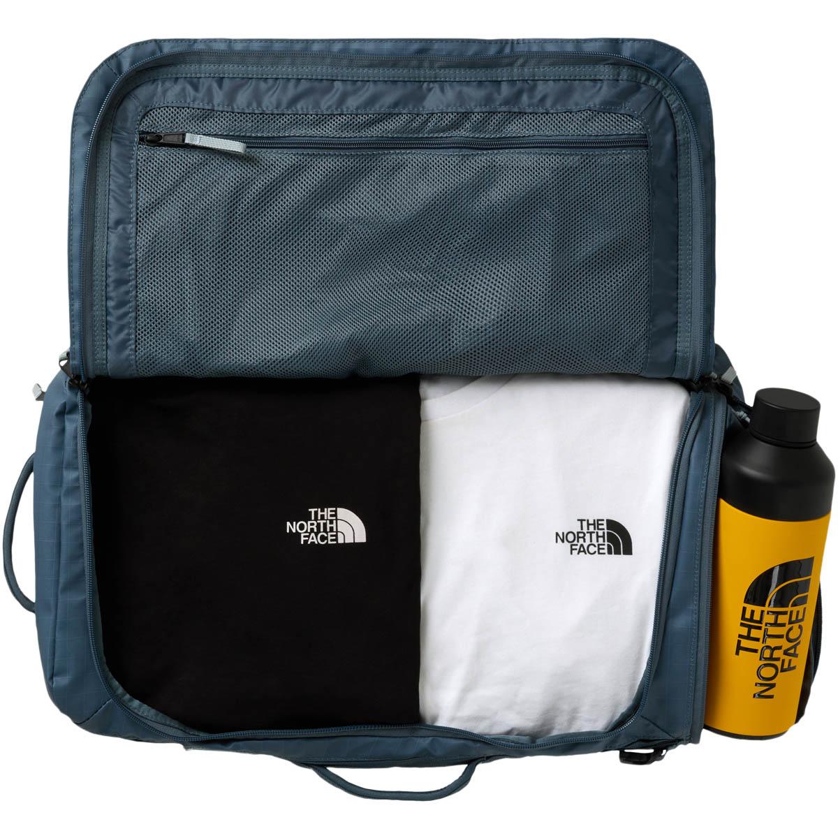 The North Face Base Camp Voyager 32L Duffelbag Blue
