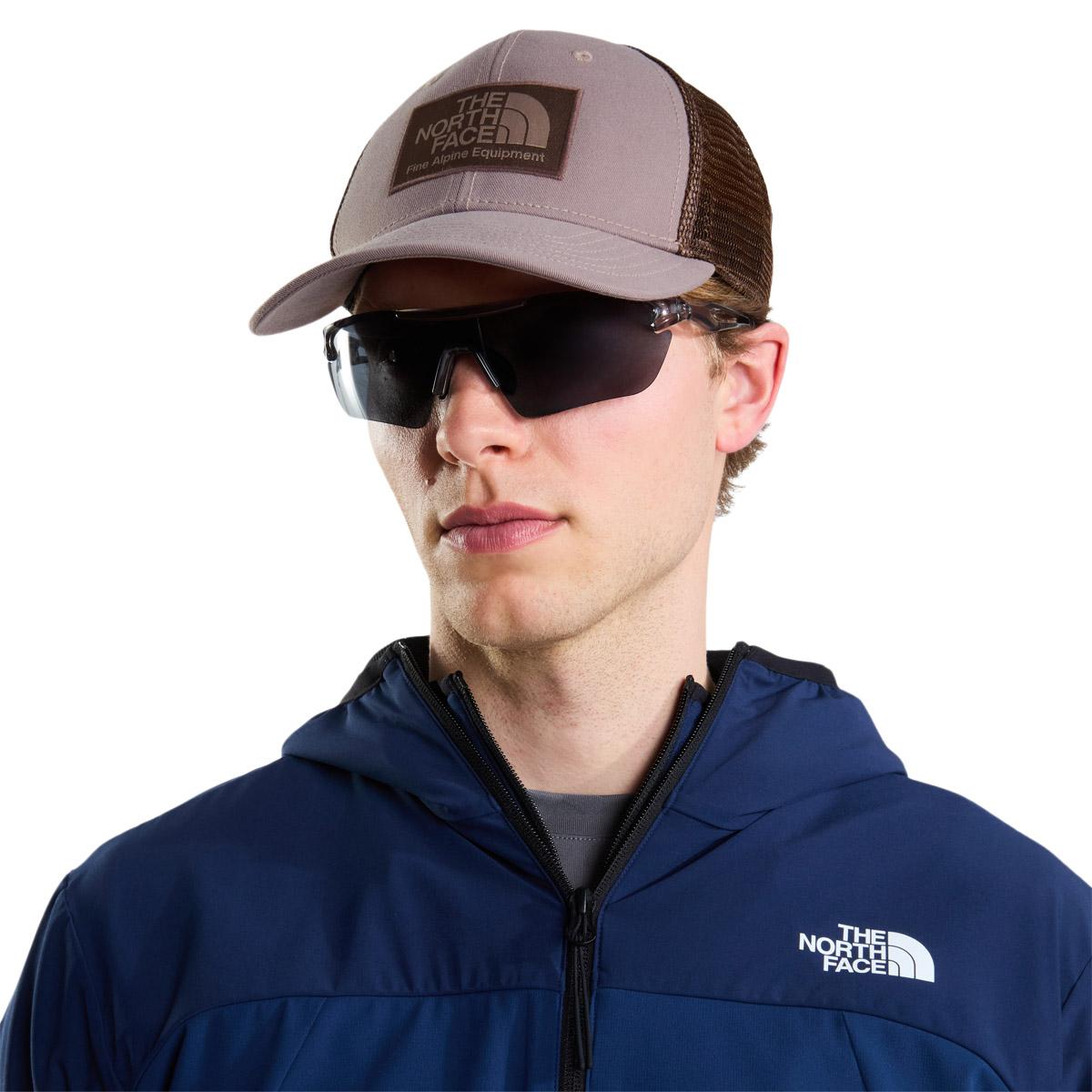 The North Face Mudder Trucker Snapback Cap Garnet