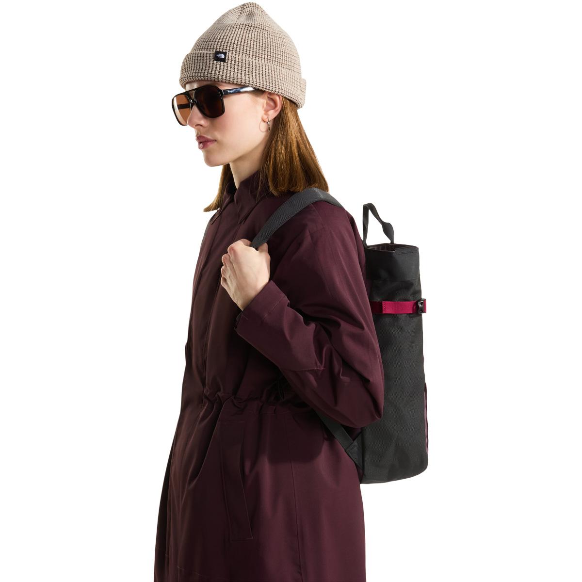 The North Face Base Camp Tote Taske Deep Burgundy/TNF Black