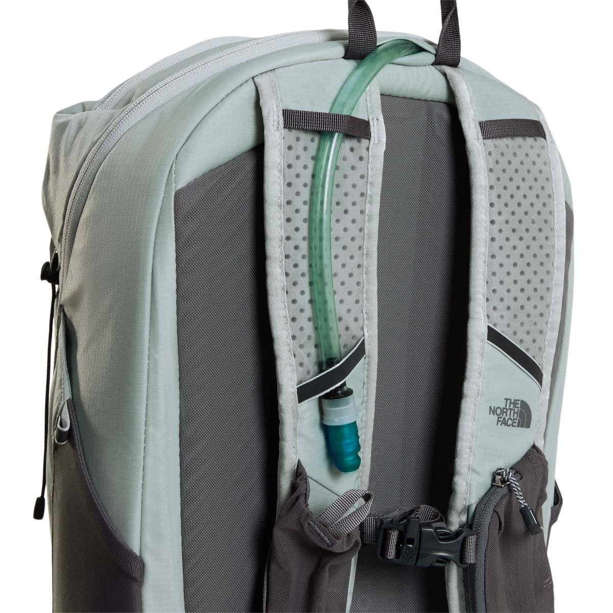 The North Face Borealis Trail Rygsæk HIGH RISE GREY/SMOKED P