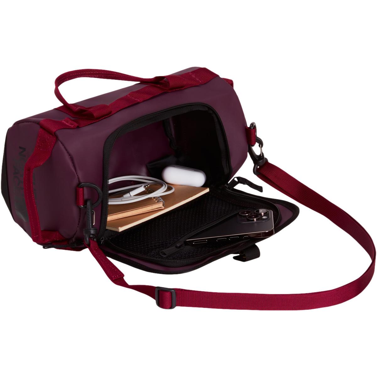 The North Face Base Camp Duffel Skuldertaske Deep Burgundy/TNF Black