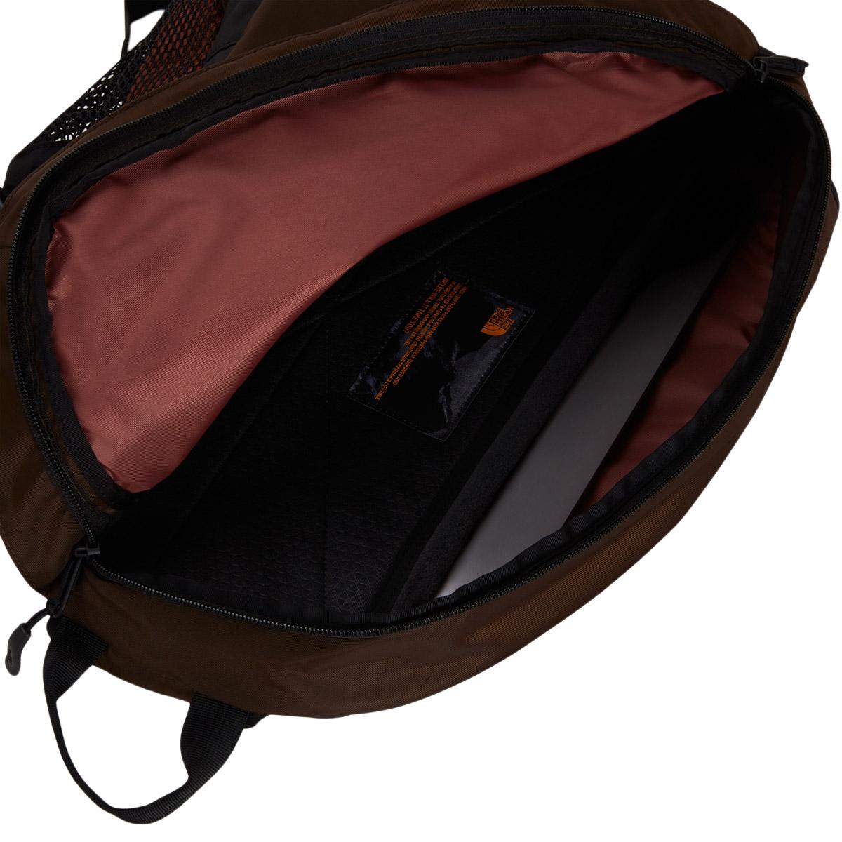 The North Face Hot Shot Sling Rygsæk Dark Chestnut/Copper Si