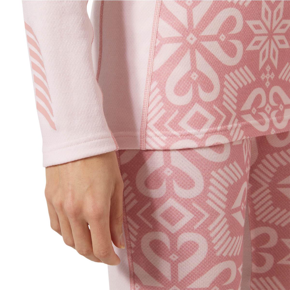 Helly Hansen Lifa Midweight Graphic Half Zip Merinould Skiundertrøje Dame 082 PINK TINT